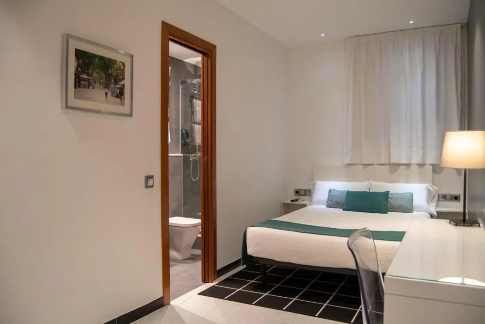 Habitación Doble - Hostal Apolo Barcelona